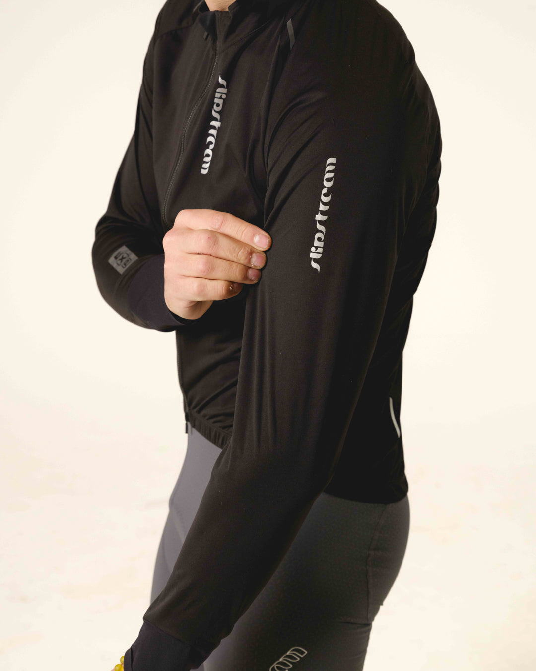 Slipstream Unisex EXP Windbreaker